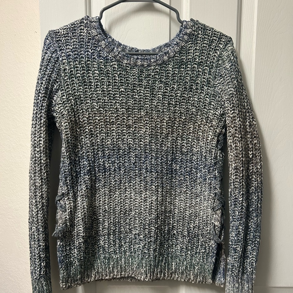 Lucky brand women’s sweater